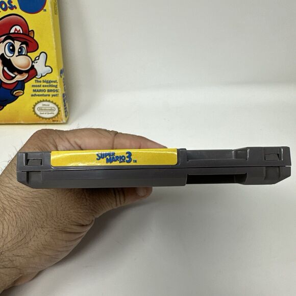 Super Mario Bros 3 Nintendo NES Complete in Box CIB Cartridge Manual Box - Picture 15 of 15